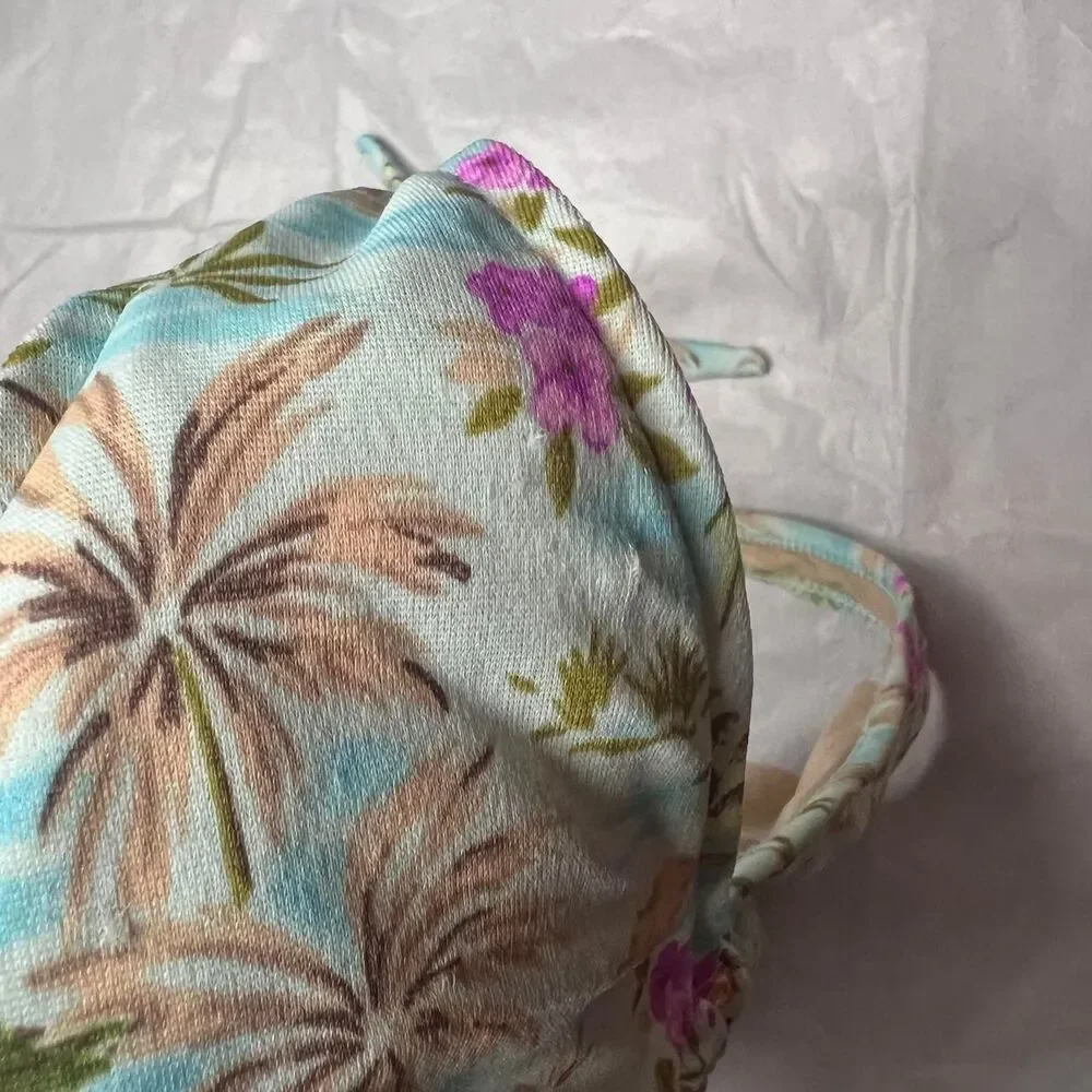 Y2K No Boundaires Floral Tropical Halter Bikini Top